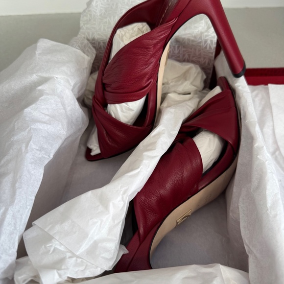 TAMARA MELLON Red Leather Women's Heels - Picture 11 of 12